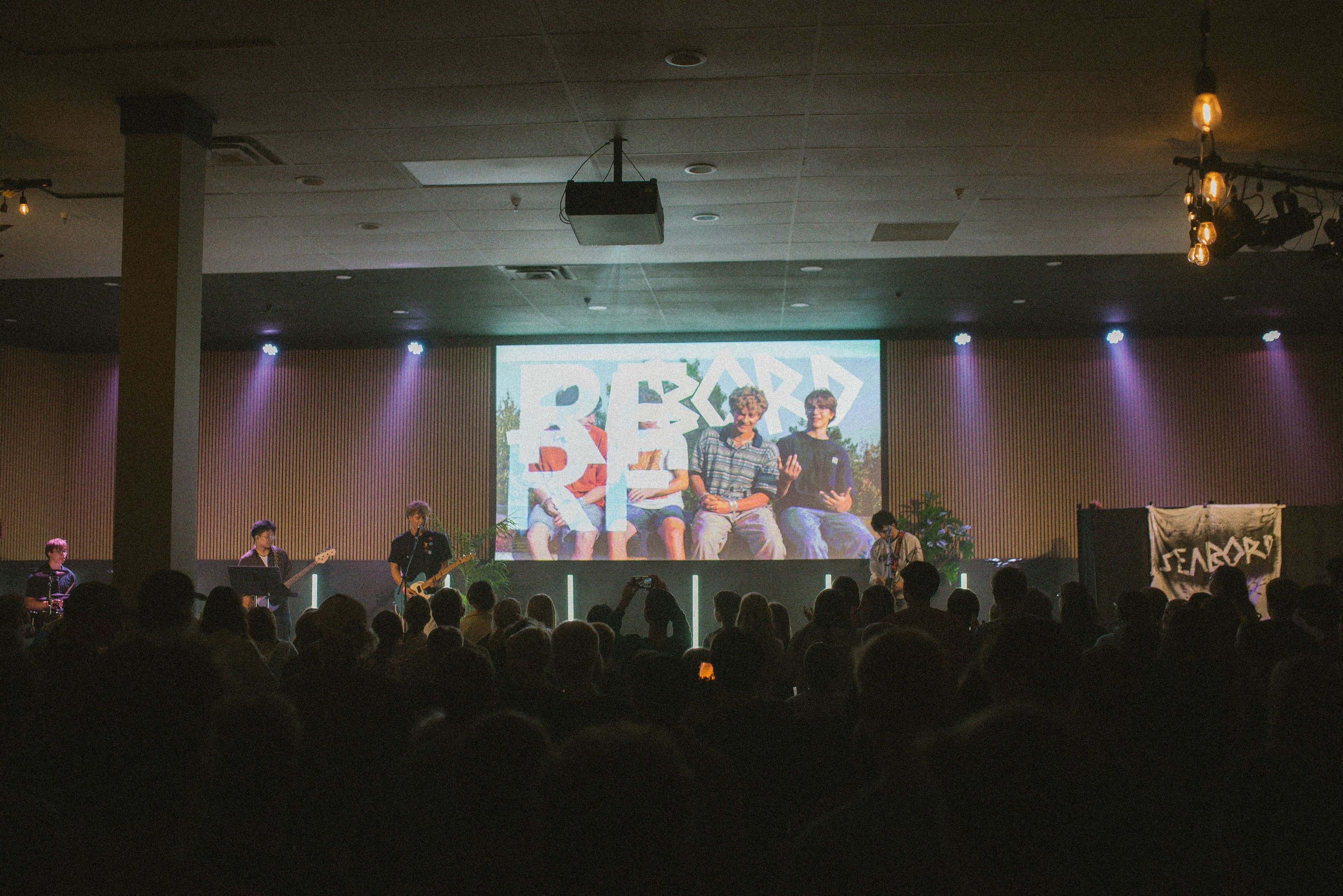 SEABORD live performance with a crowd